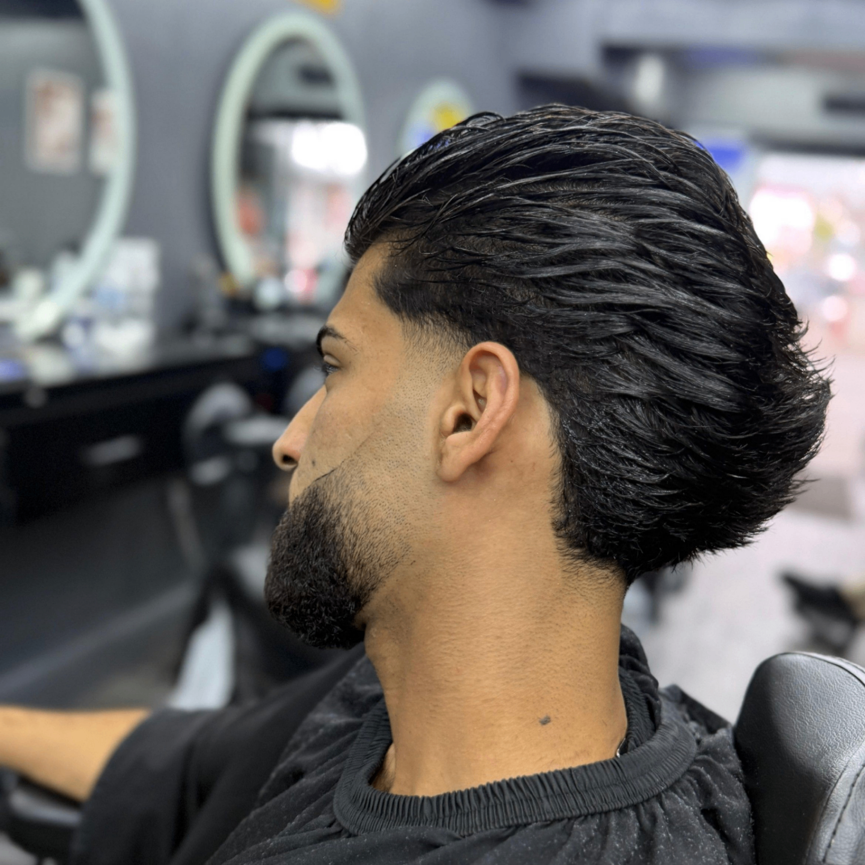 Oslo's Barbers shop 5